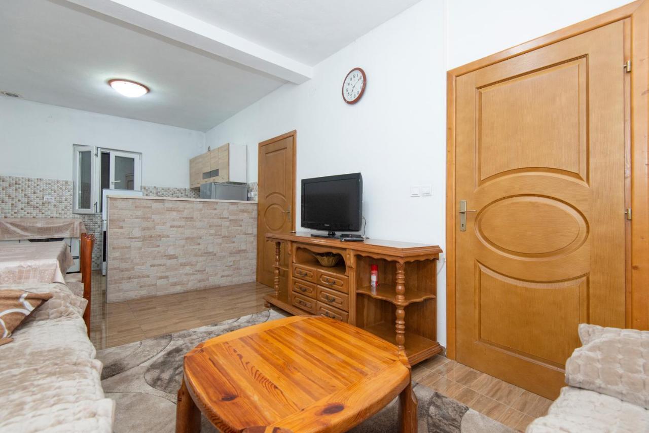 Apartment Tanja Mrcevac Exterior foto